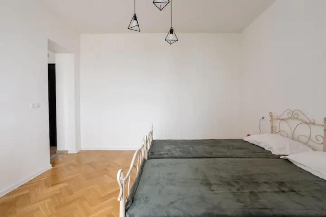 Center Of The Tbilisi Apartment Exterior foto